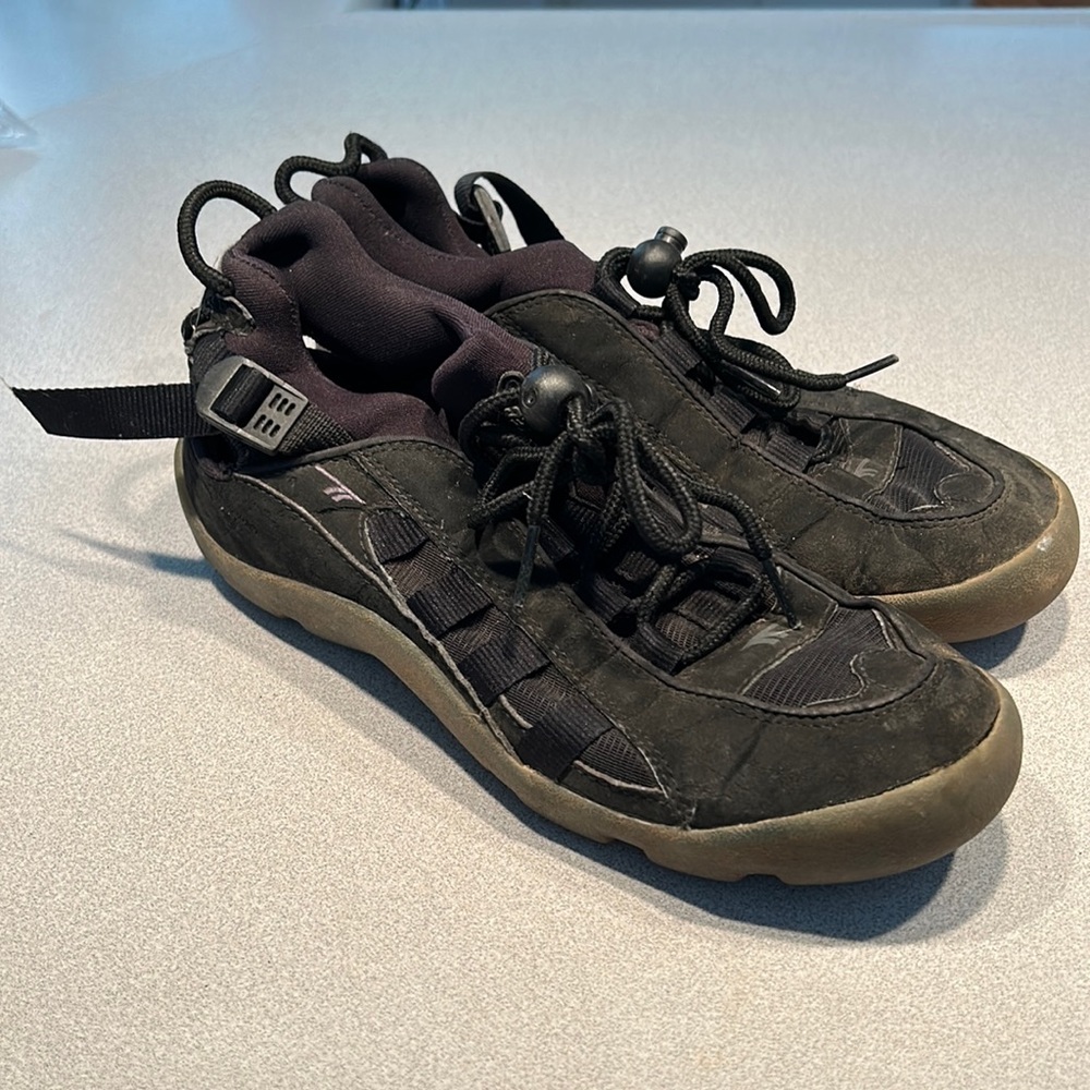 Women’s Hi-Tec Adventure Series Stingray Outdoor Shoes